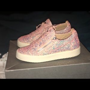 Giuseppe Zanotti May Coarse Pink Glitter Sneaker